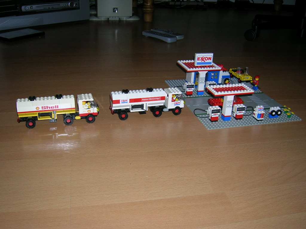 exxon_-1.jpg