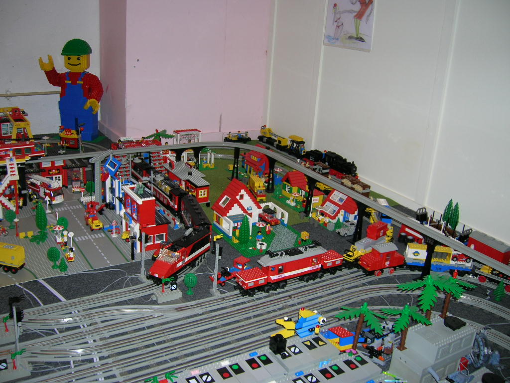 panda_city_is_still_expanding_-2.jpg