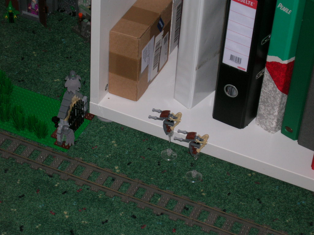 e_-_battle_droids_vs_dementors.jpg