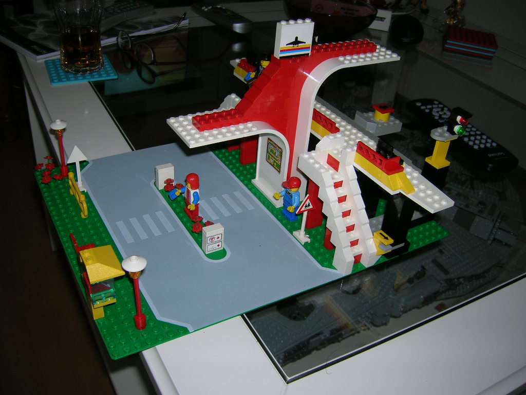 h_-_second_station_6399_-2.jpg