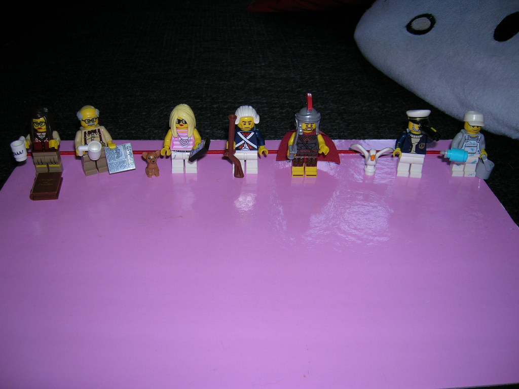 d1_-_minifigs_series_10.jpg