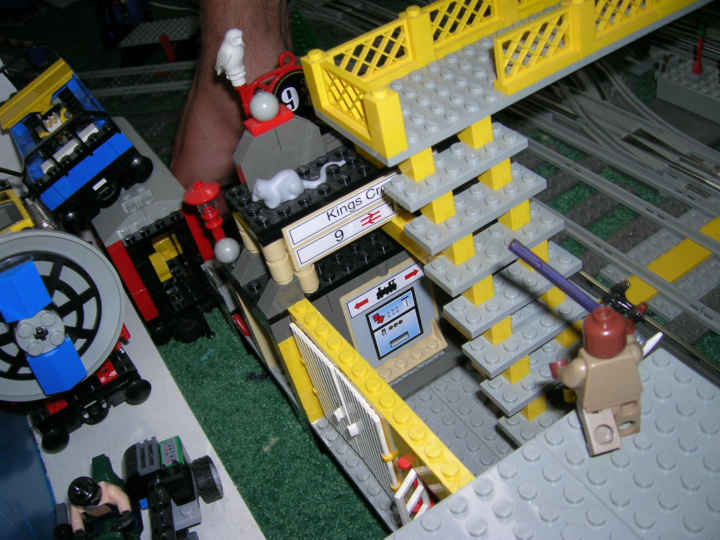 e_-_modified_7822_-3.jpg