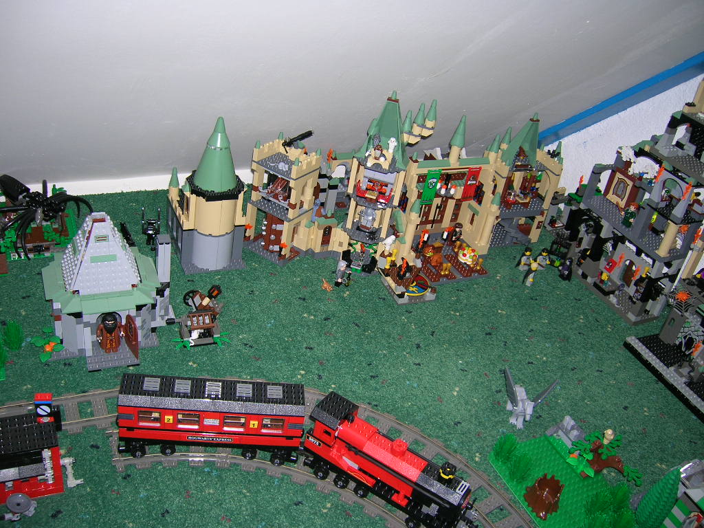 j2_-_all_4_hpcastle.jpg