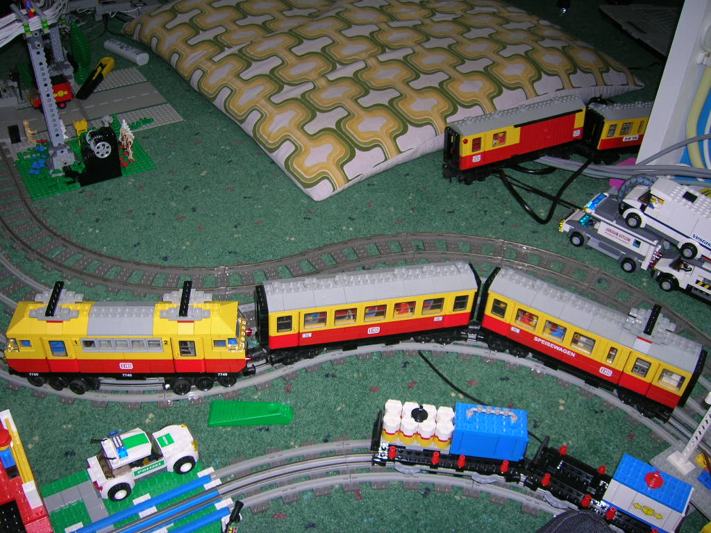a_-_left_view_7740.jpg