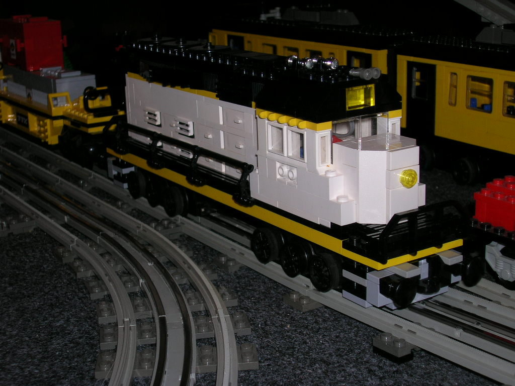 d_-_gp-38_after_building_-3.jpg