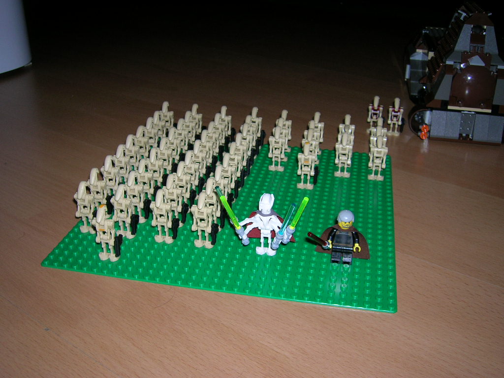 a_-_batte_droids_52.jpg