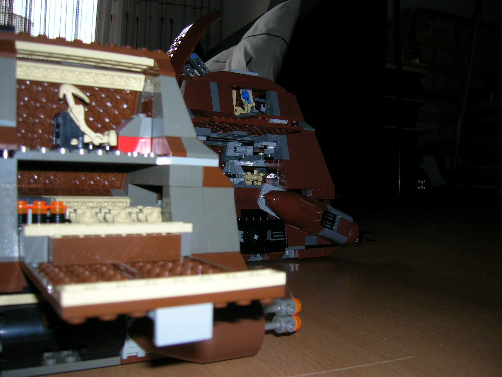 d_-_battle_droid_carrier_-4.jpg