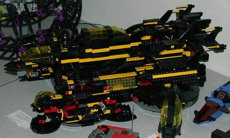 black_and_yellow_ship.jpg