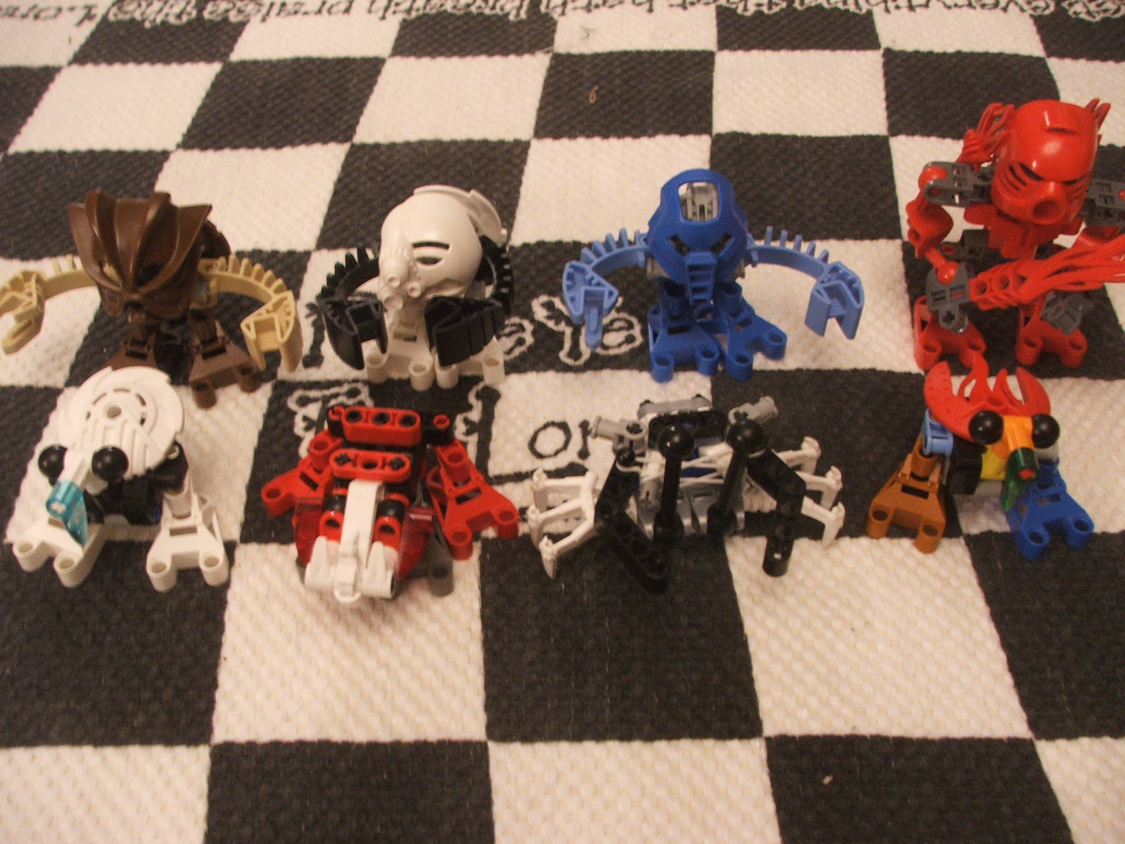 bionicle_chess_008.jpg