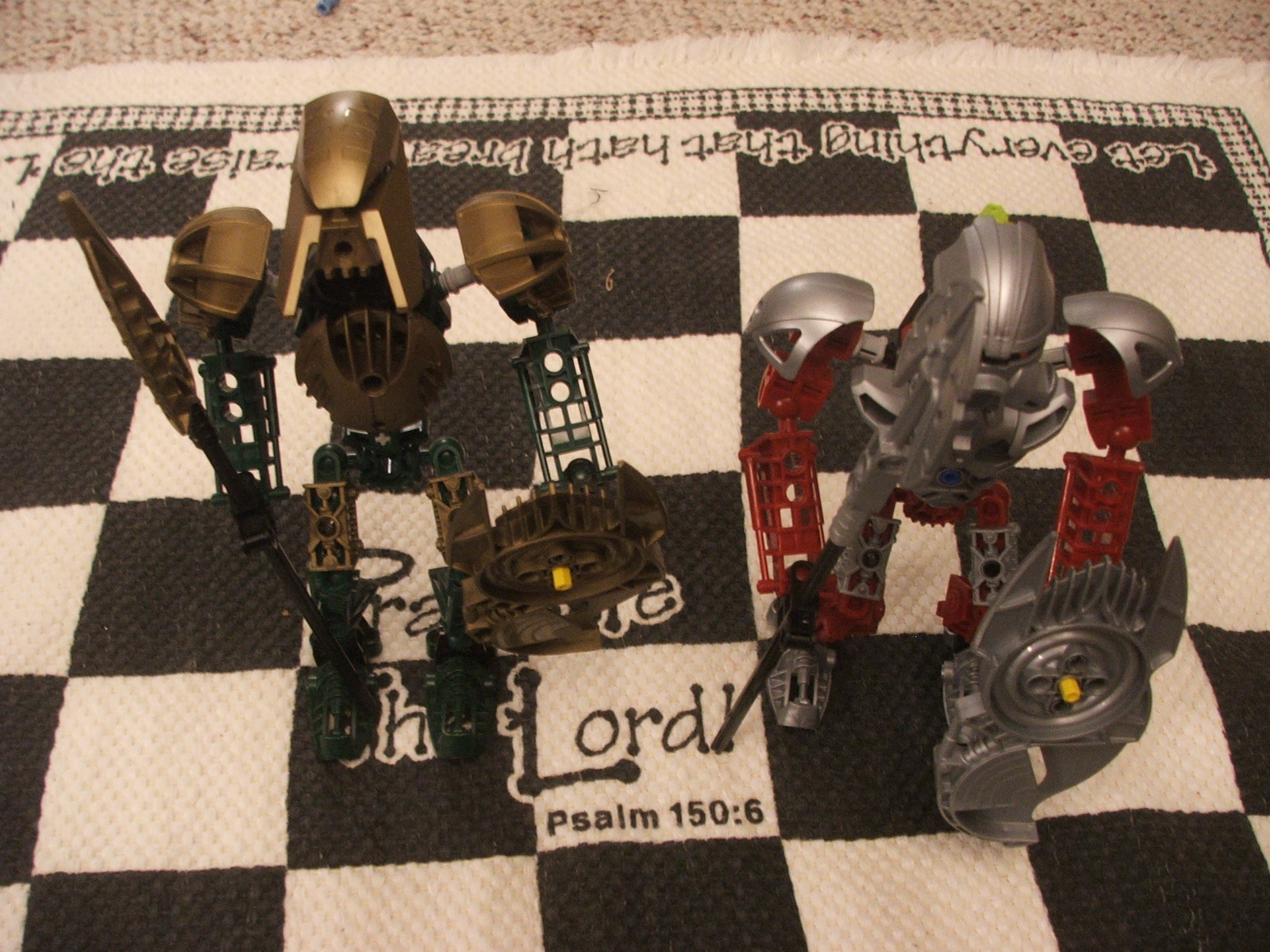 bionicle_chess_009.jpg