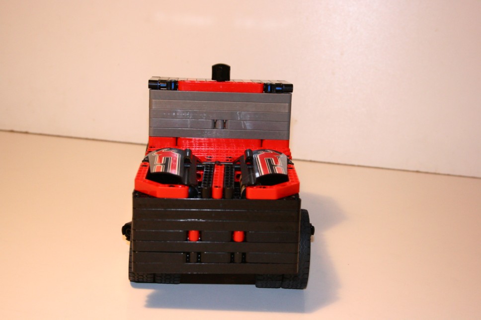 technic_car_004.jpg
