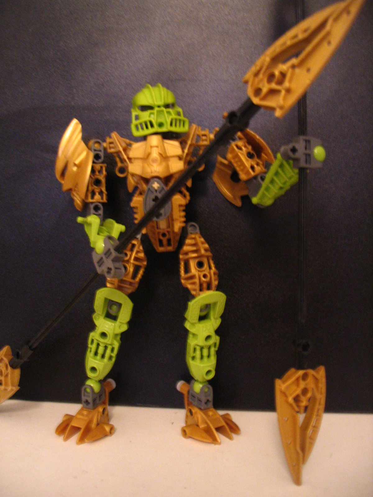 bionicle_002.jpg