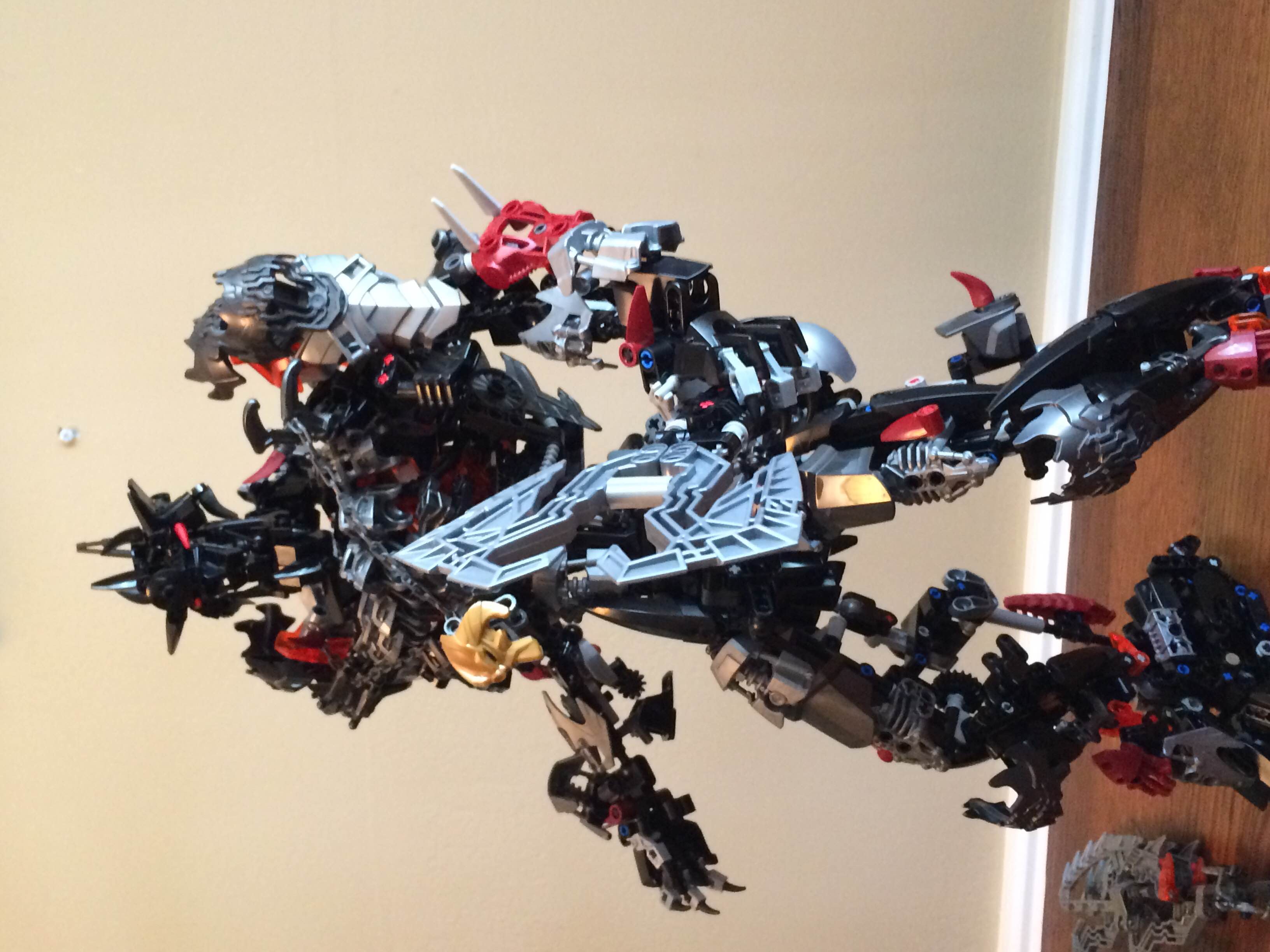makuta14.jpg