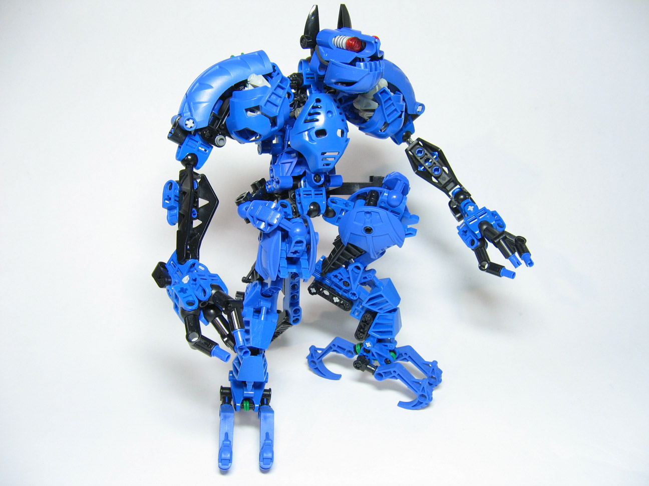 003.jpg