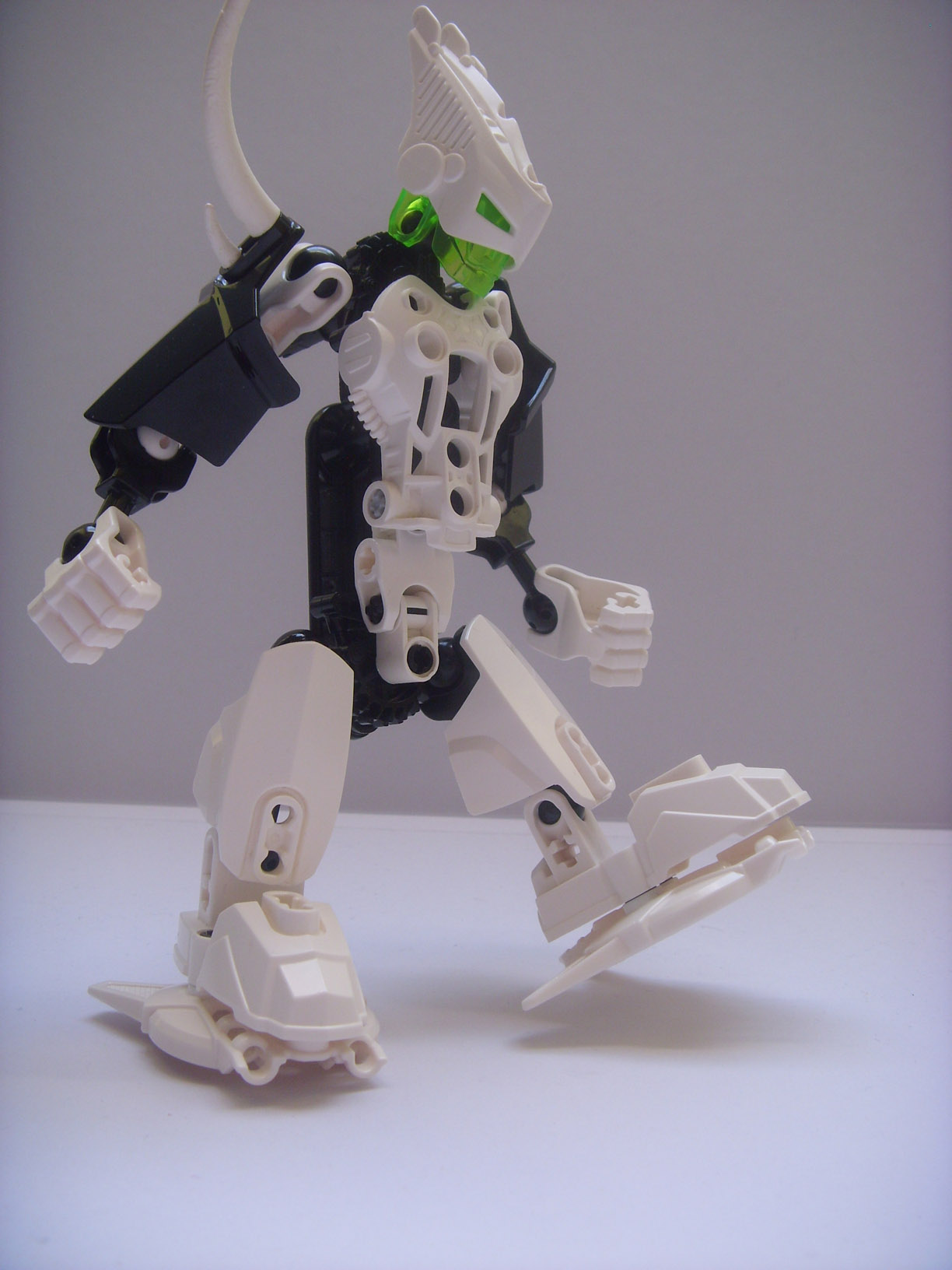 st836293.jpg