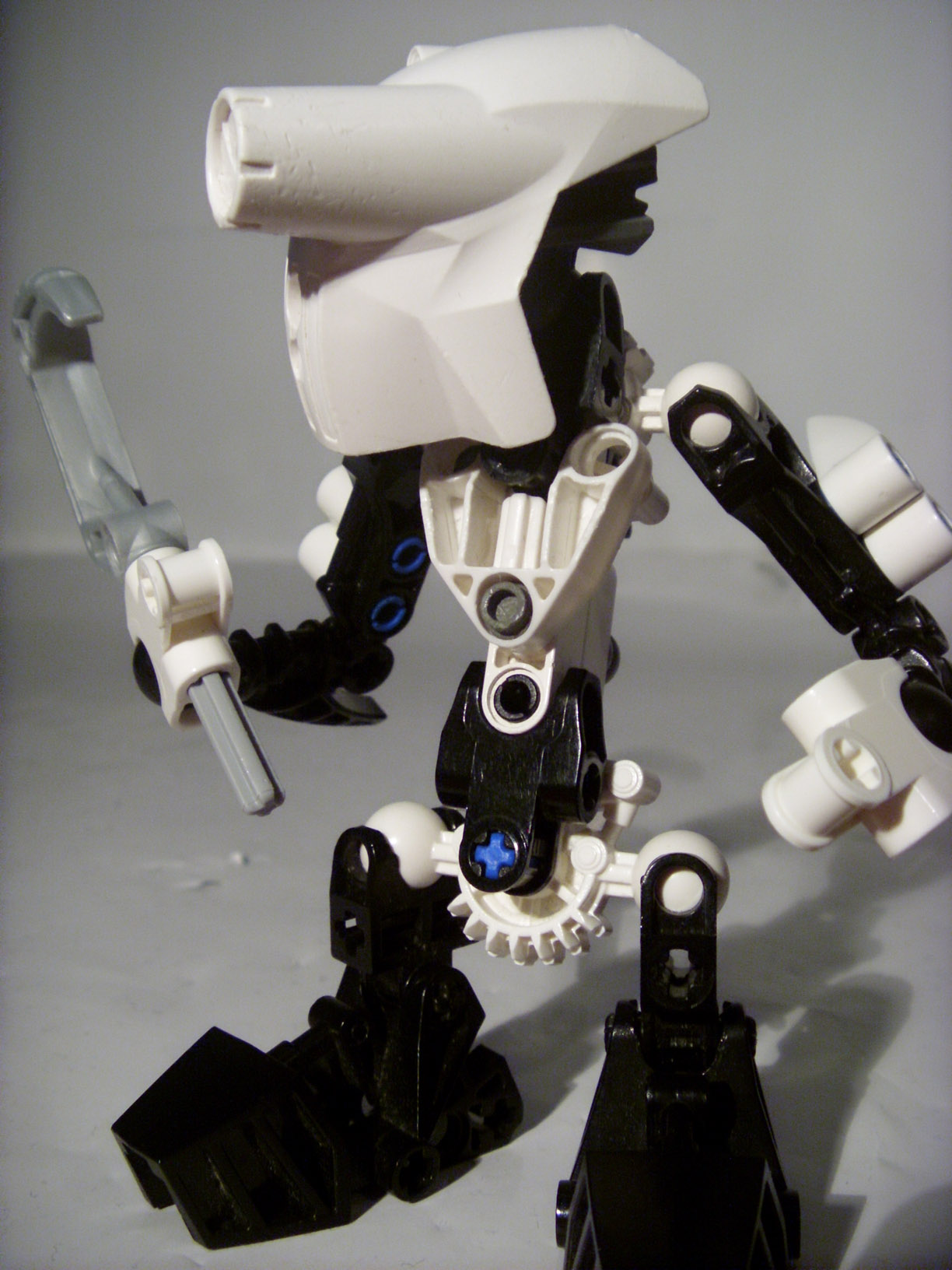 st835356.jpg