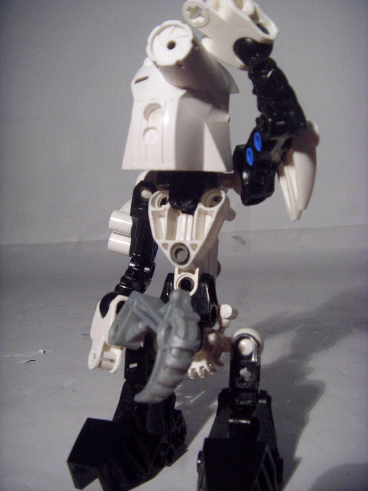 st835360.jpg