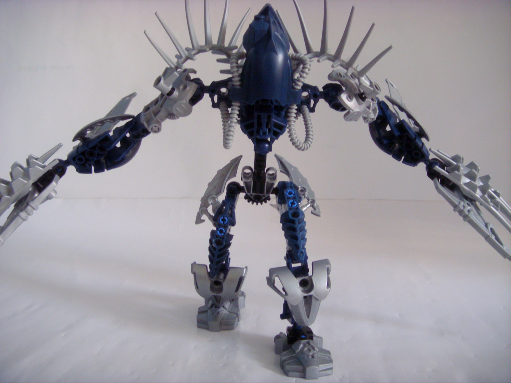 st835613.jpg