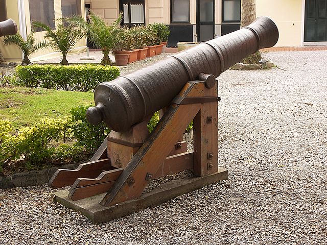 cannon_howitzer.jpg