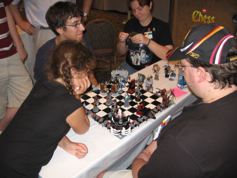 bf08_activities_25_chess.jpg