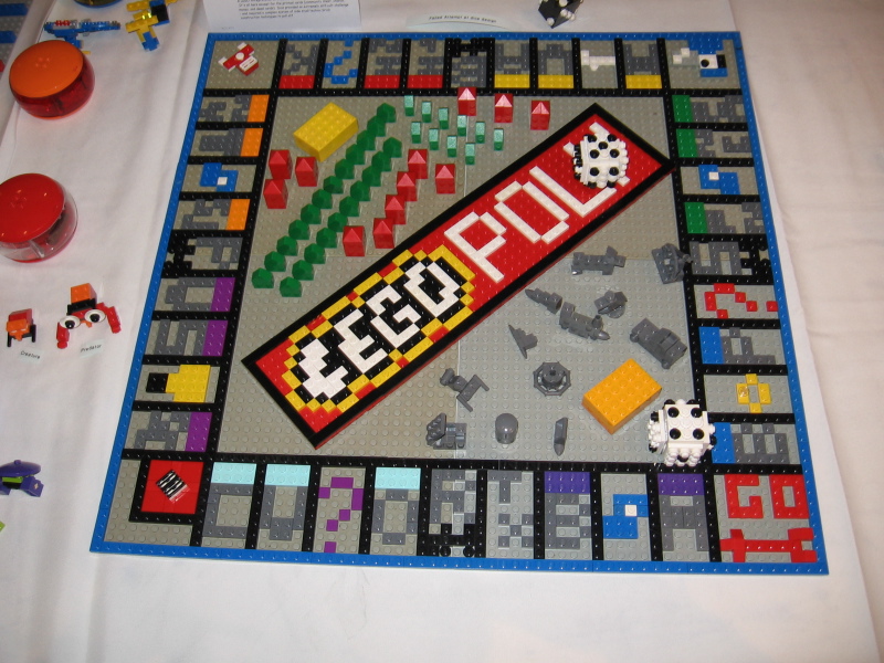 bf08_games_06_monopoly.jpg