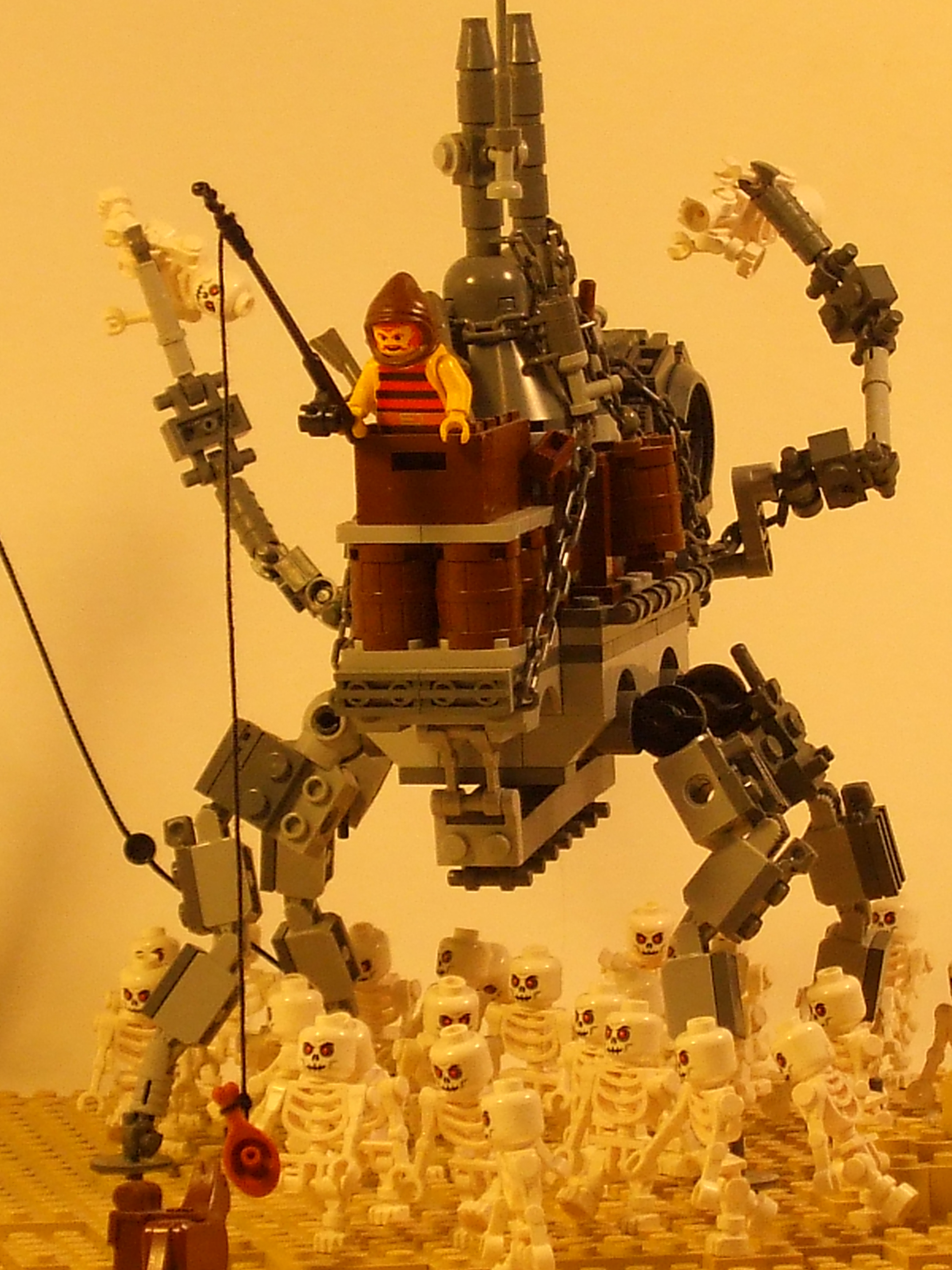 apocamech07.jpg
