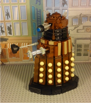 lego_2005_dalek_002.jpg