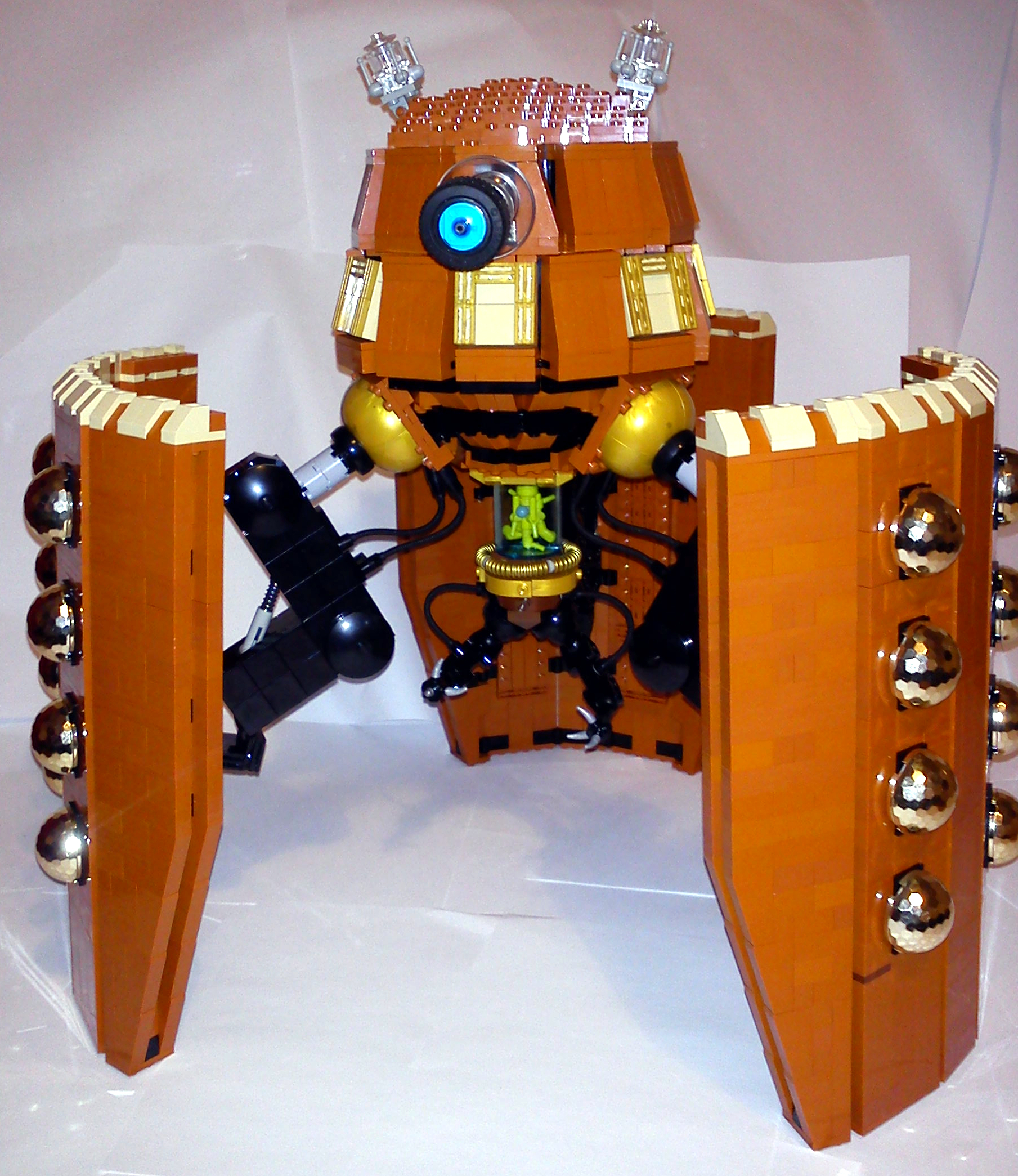 emperor_dalek_2005_004.jpg