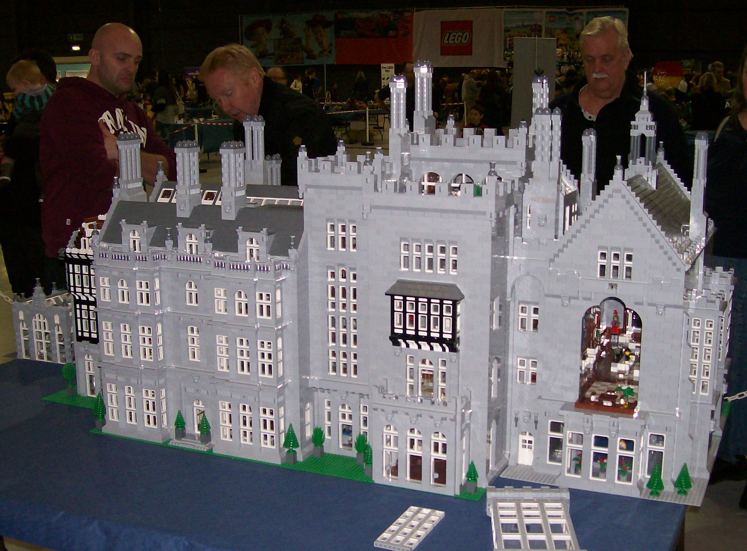 legoshow_2012_post_show_pics_007.jpg