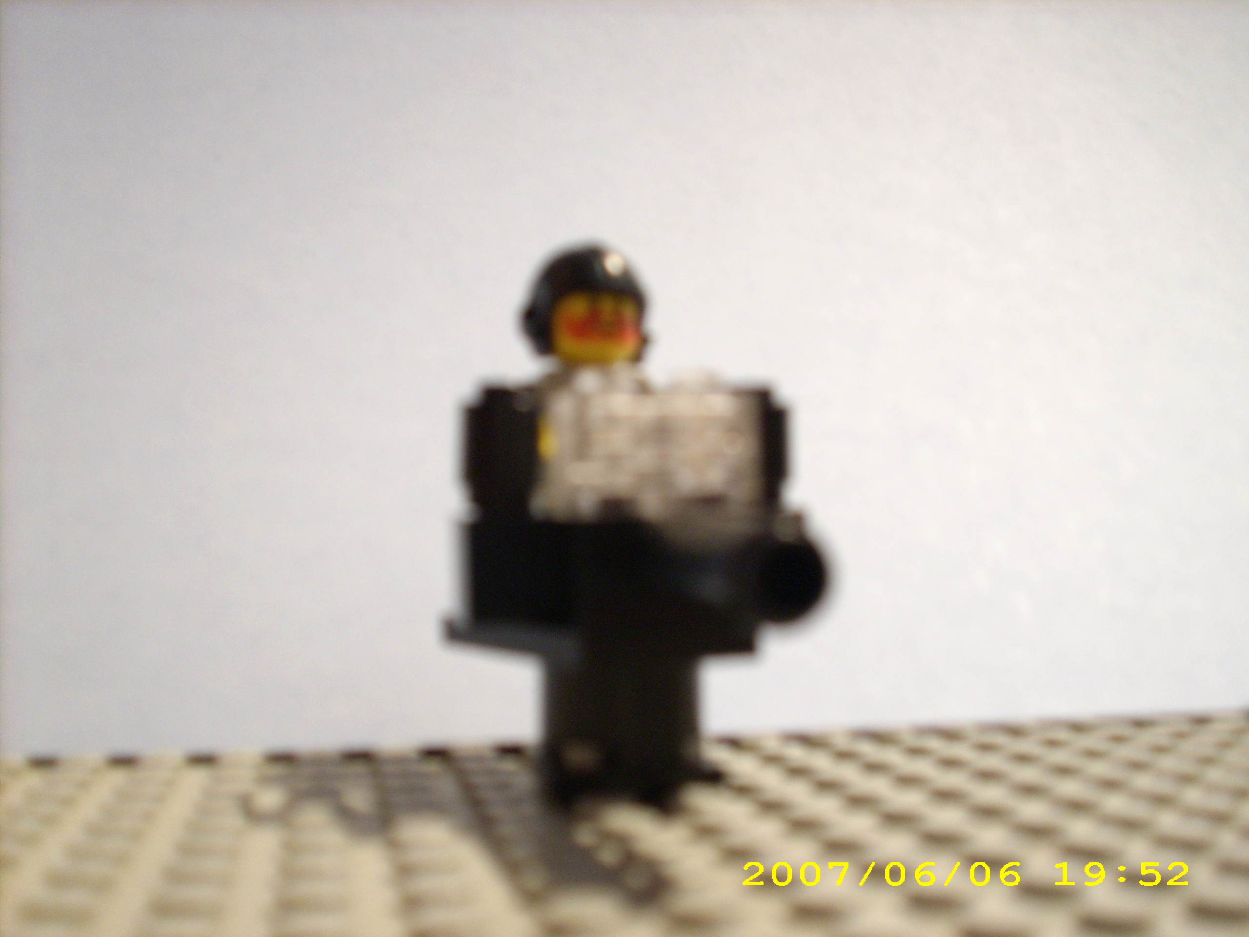 airman_in_turret.jpg