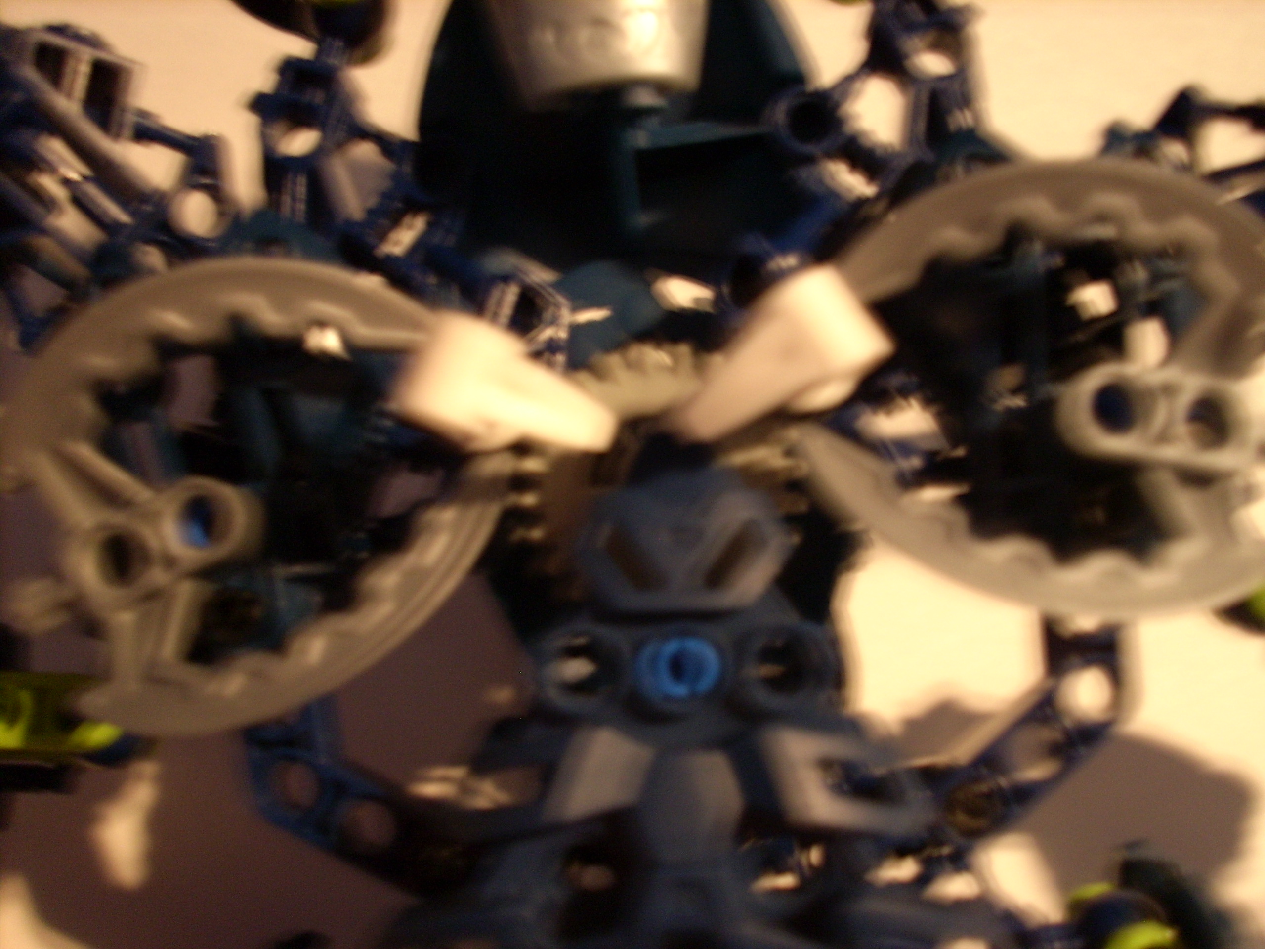more_maw_detail-noflash.jpg