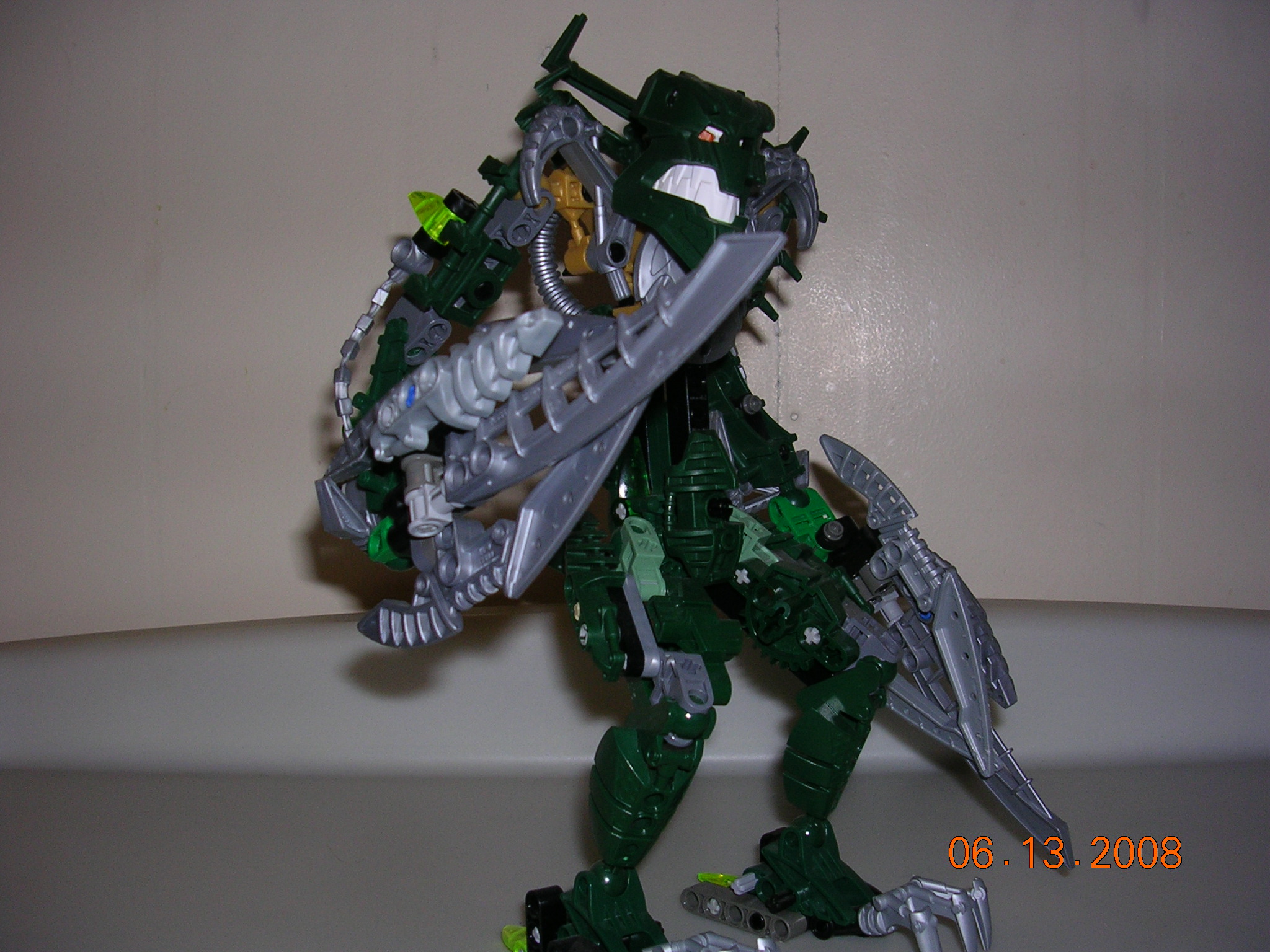 altor_pose1.jpg