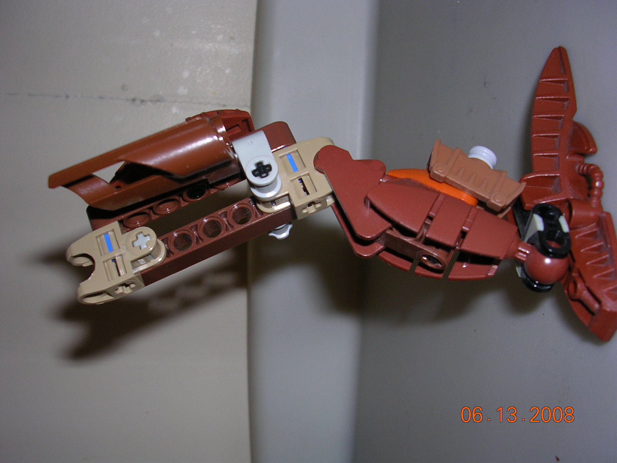 revarkleg_detail.jpg