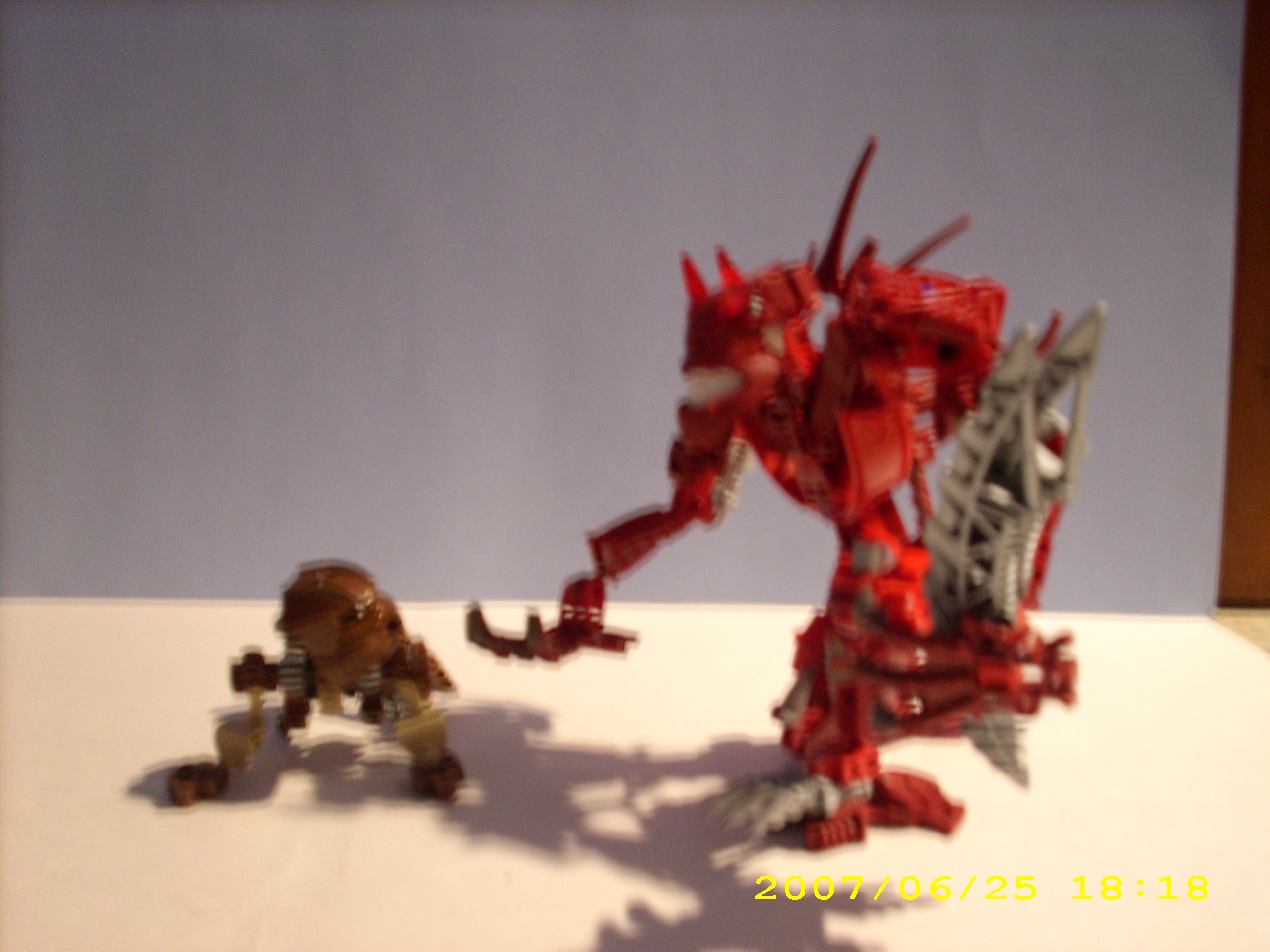 let_me_help_you_matoran.jpg