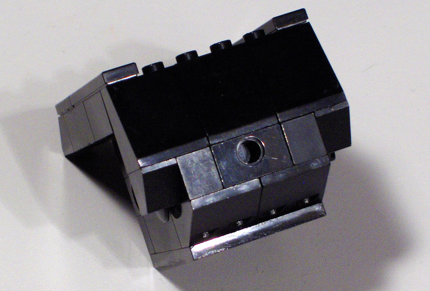 m-lam_front.jpg