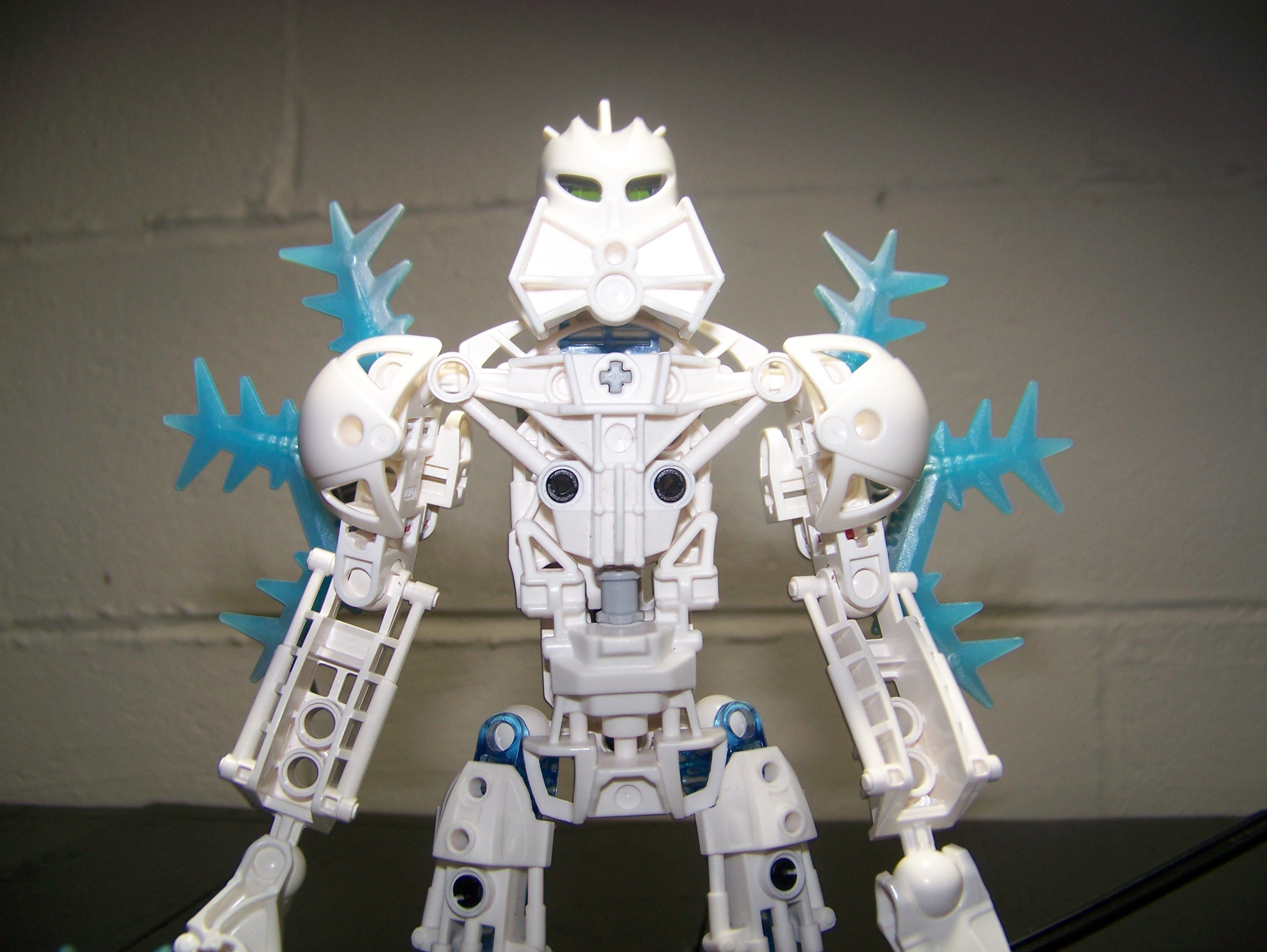 lego_bionicle_mocs_2_002.jpg