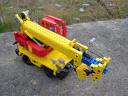 toy_mobile__crane_03.jpg