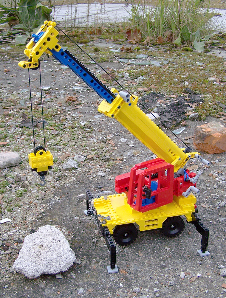 toy_mobile__crane_08.jpg