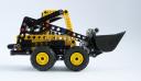 yellowloader_04.jpg