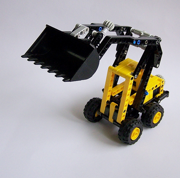 yellowloader_08_modified.jpg