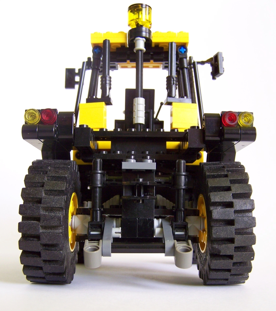 jcb_3230_tyl.jpg