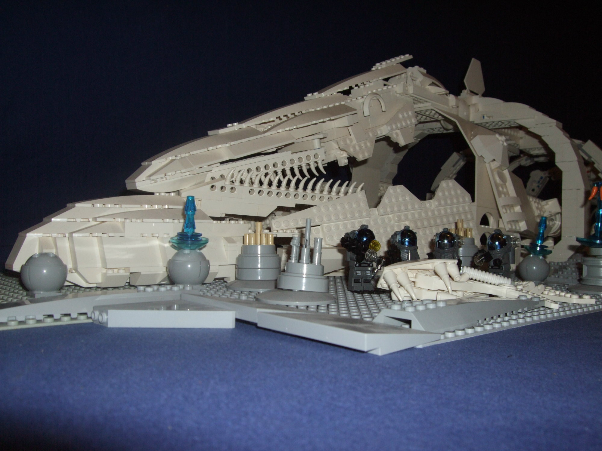 leviathan_original03.jpg