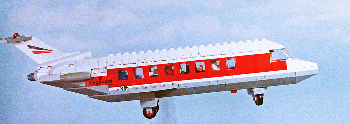 7tjet8.jpg