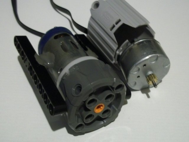 r100_2823.jpg