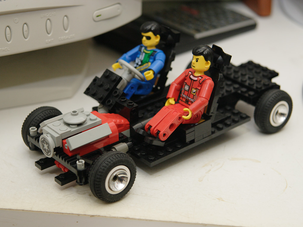 chassis_003.jpg