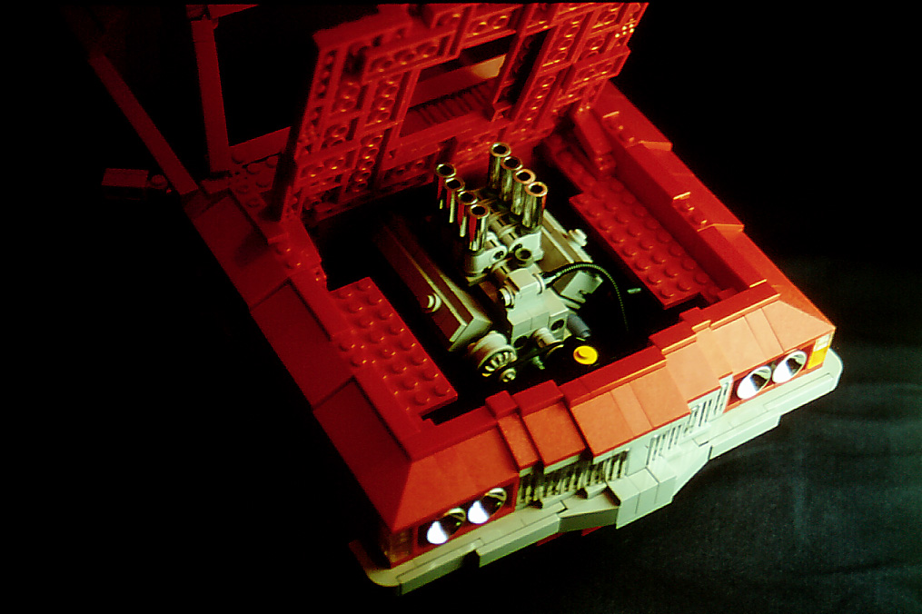 ute_engine_detail.jpg