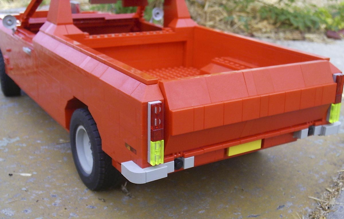 ute_tailgate_up3.jpg