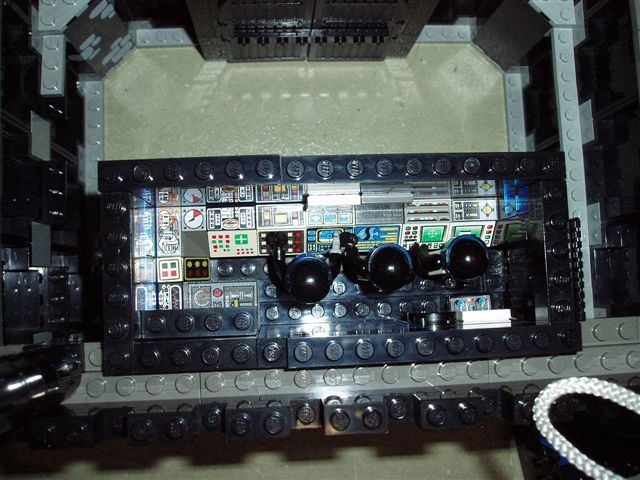 13122005050.jpg