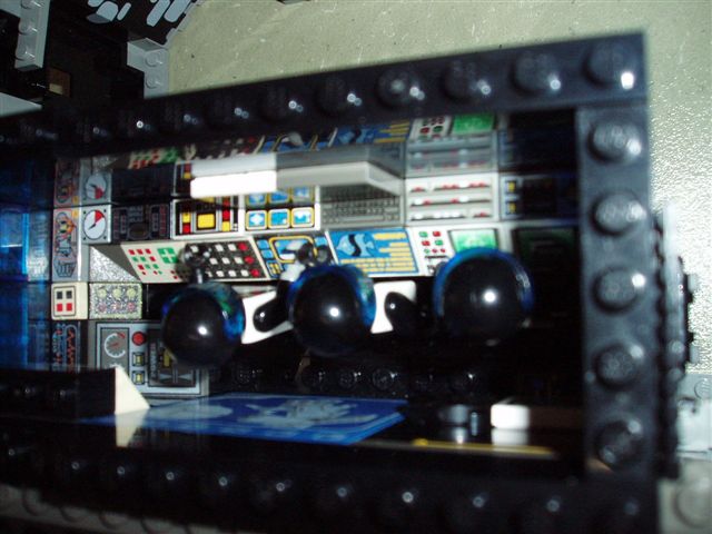13122005051.jpg