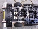 06_chassis.jpg